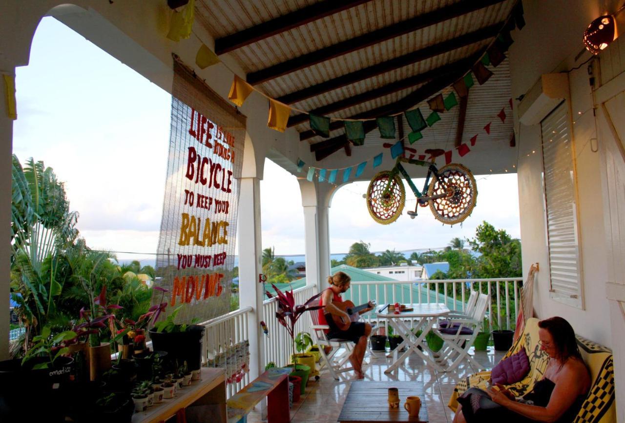 Happy Hippies House Apartment Sainte-Rose Ngoại thất bức ảnh