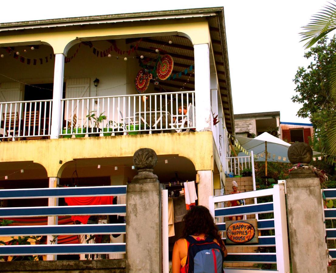 Happy Hippies House Apartment Sainte-Rose Ngoại thất bức ảnh