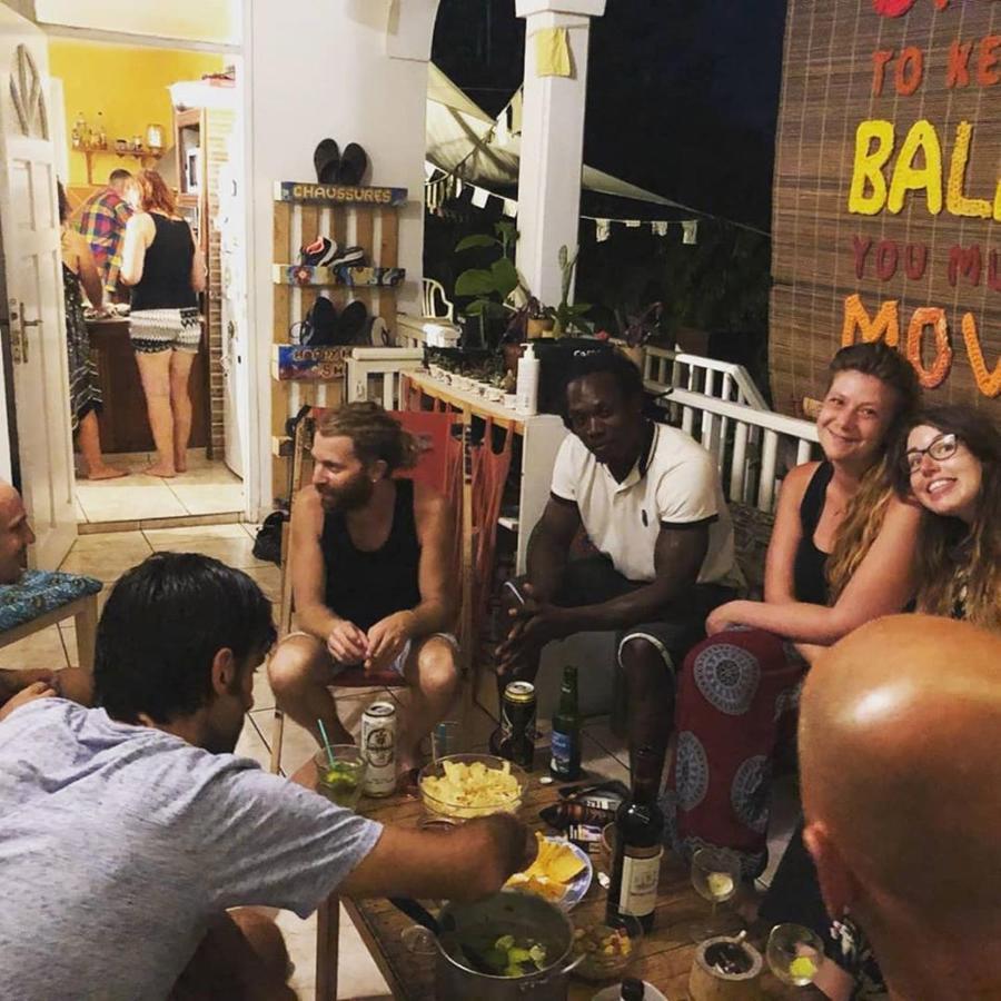 Happy Hippies House Apartment Sainte-Rose Ngoại thất bức ảnh