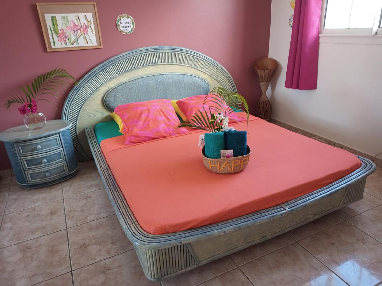 Happy Hippies House Apartment Sainte-Rose Phòng bức ảnh